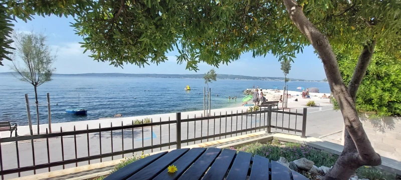 Apartman 1 za odmor i rad, Dnevni boravak