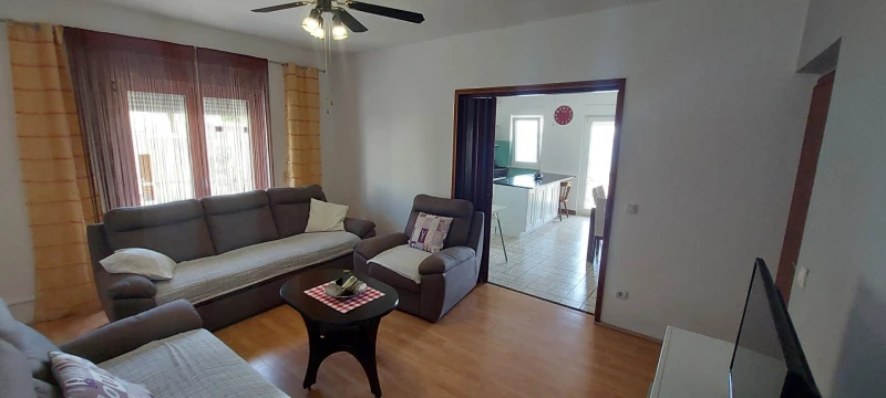 Apartman 1 za odmor i rad, Dnevni boravak