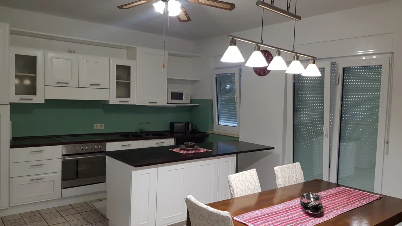 Apartman 1 za odmor i rad, Kuhinja