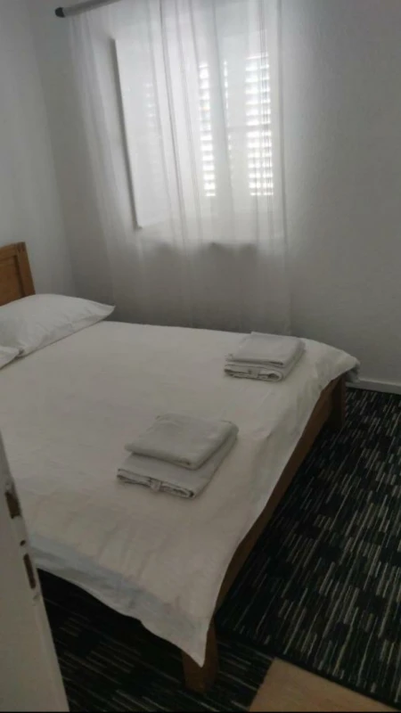 Apartment in a quiet position, close to sea
