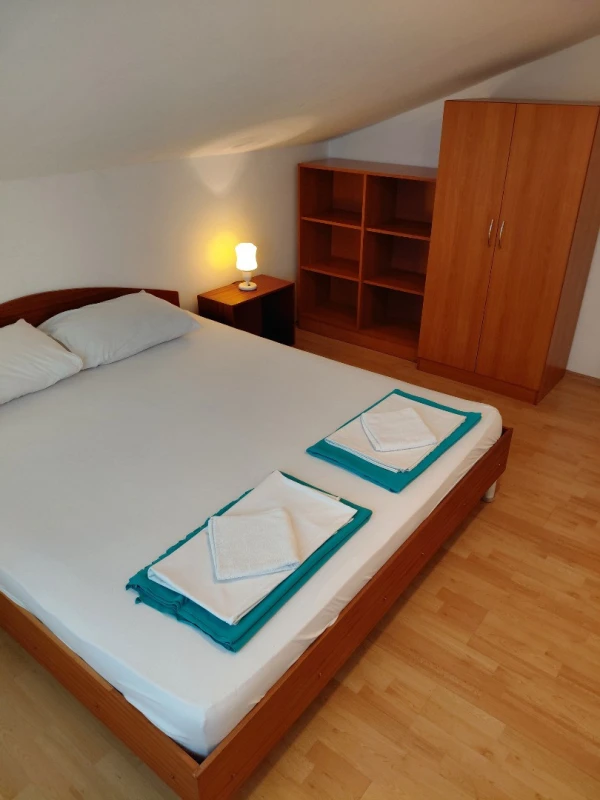 Apartman, Bedrooms