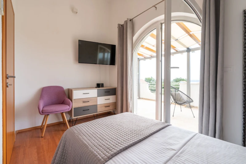 Interior photo gallery