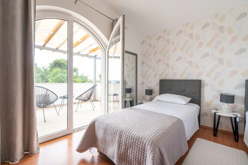 Interior photo gallery