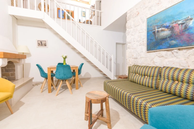 VILLA BLUE & GREEN