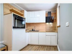 Apartment 3, Kitchen