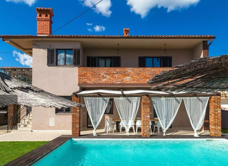 Villa Pupo's Residence