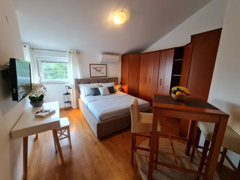 Stay in Baška