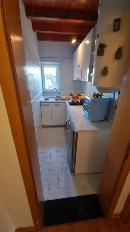 Stay in Baška, Kitchen