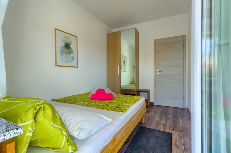 Apartment 1 + A, Zimmer