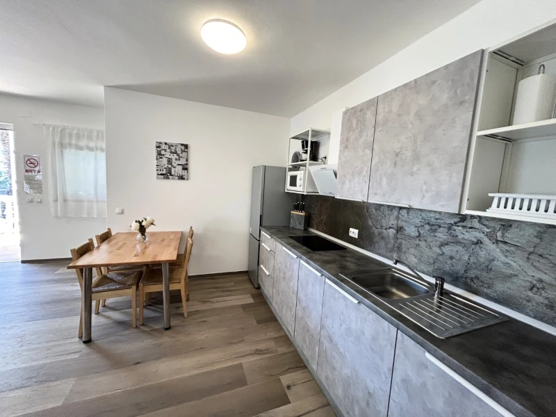 Apartment 2, Kitchen