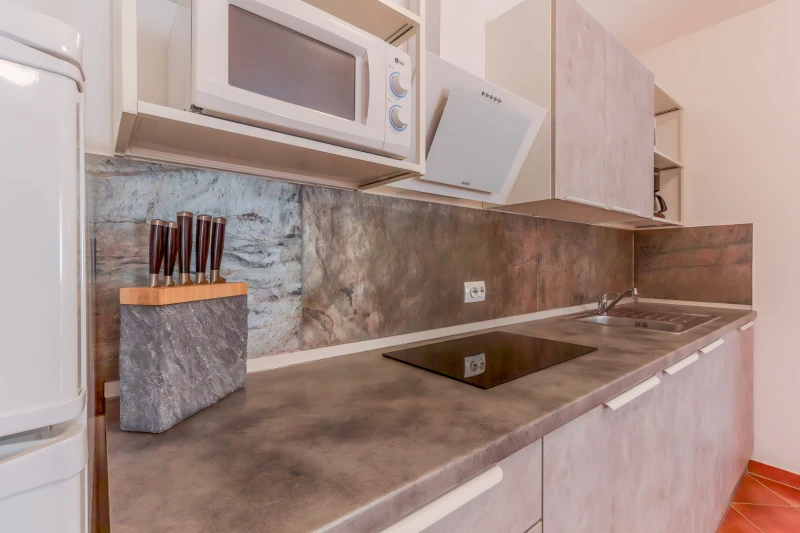Apartment 2, Kitchen