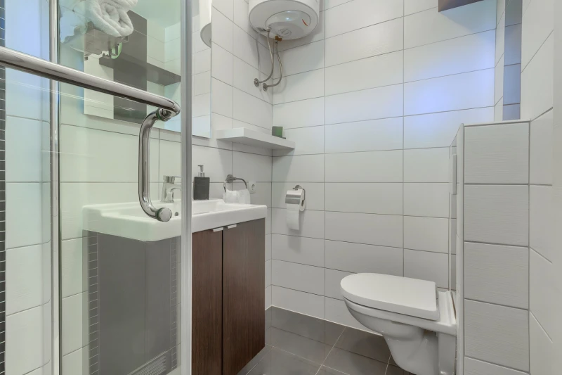 Apartment 2, Badezimmer / WC