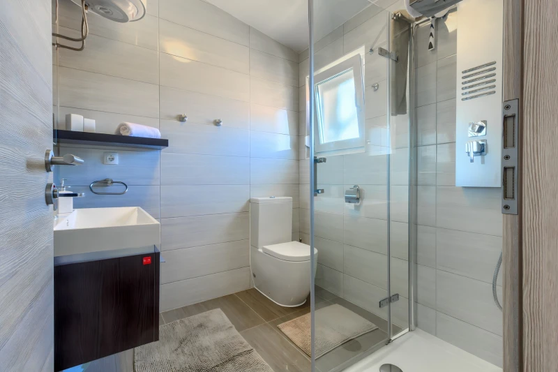 Apartment 1 + A, Badezimmer / WC
