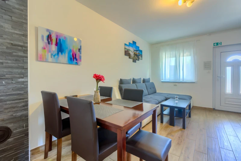 Apartment 2