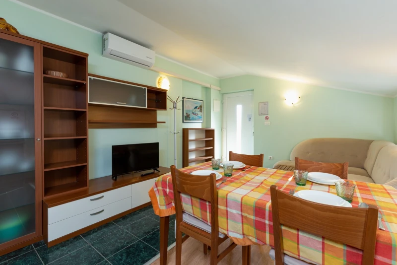 Apartman 1, Wohnzimmer