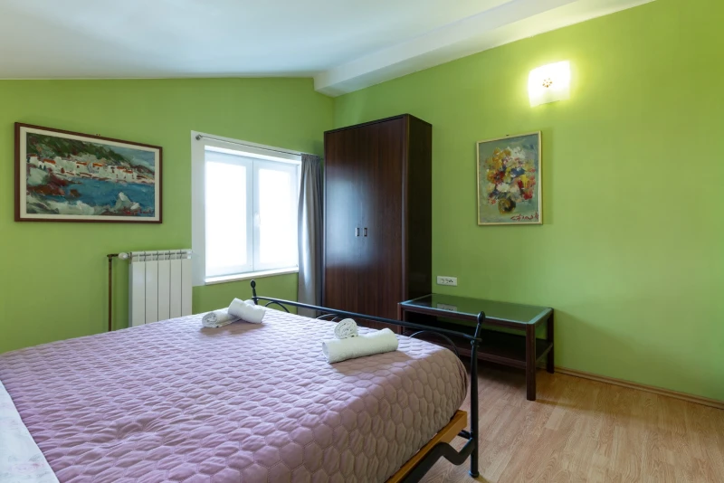 Apartman 1, Zimmer