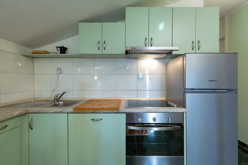 Apartman 1, Küche