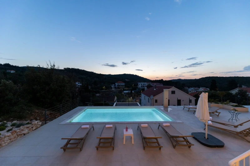Tilagus holiday villa - Nostromo, Žman