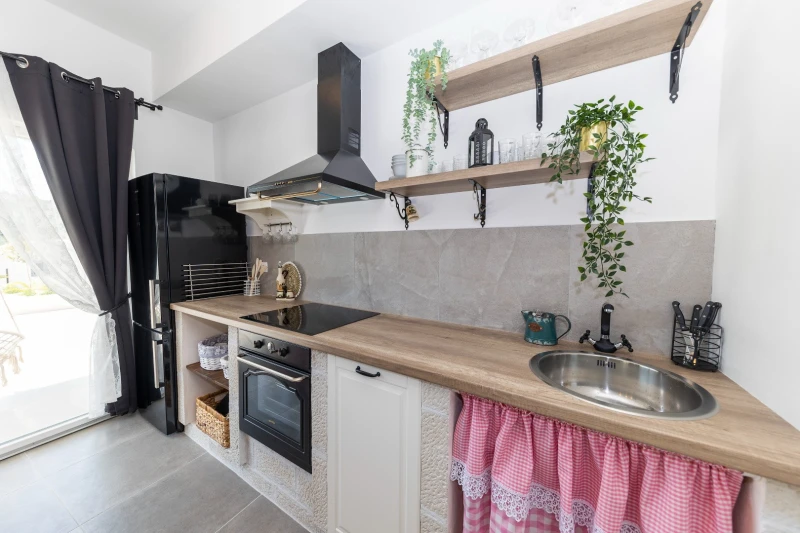 NOSTROMO, Kitchen