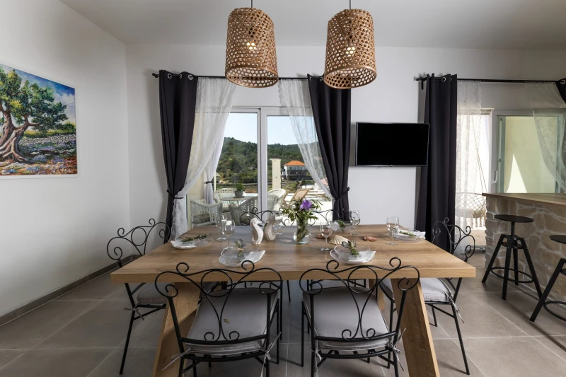 PERLA, Living room
