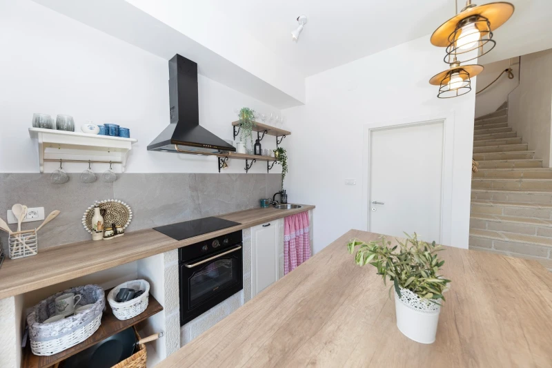 NOSTROMO, Kitchen