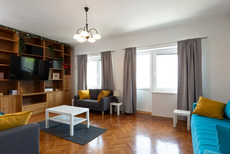 Apartment 3