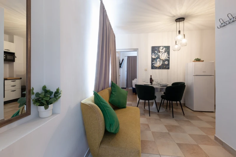 Apartment 1