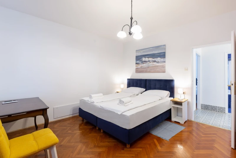 Apartment 3