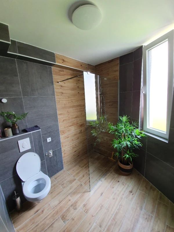 Ground floor, Dnevni boravak