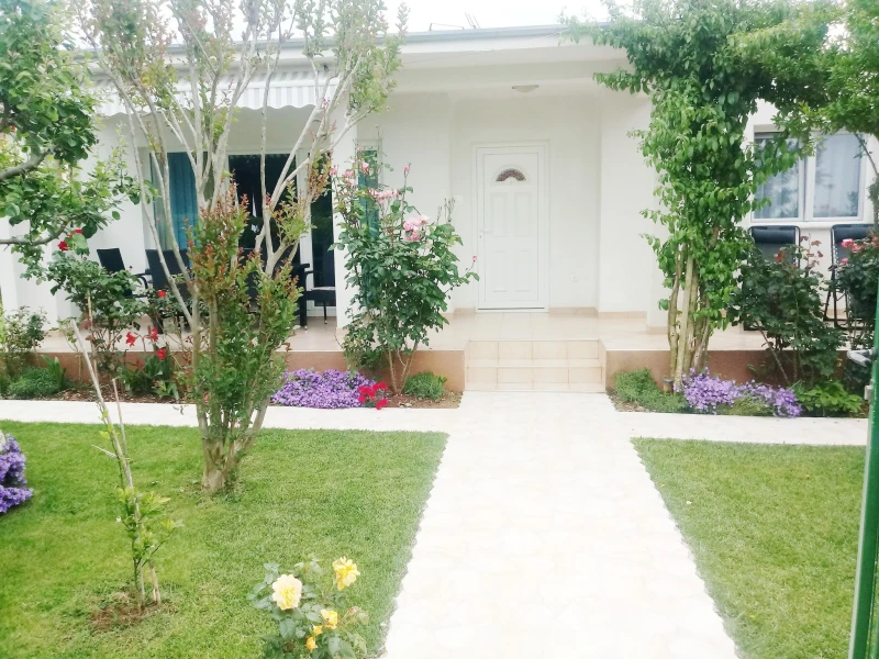 Apartman Davorka, sa velikim vrtom i igralištem za djecu, Ližnjan