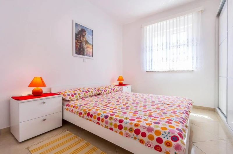 Apartman sa 2 spavaće sobe na 1.katu, Sobe