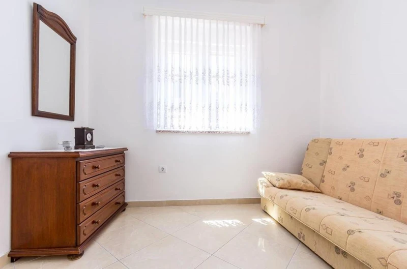 Apartman sa 2 spavaće sobe na 1.katu, Sobe