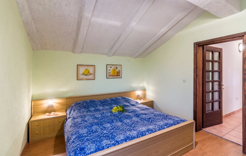 Apartman sa 2 spavaće sobe na 2.katu, Sobe