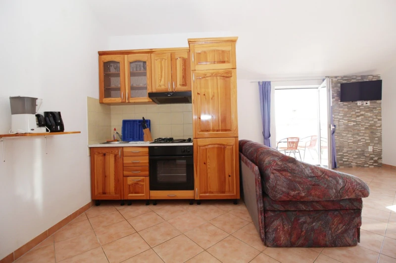 Wohnung mit 2 Schlafzimmern im 1. Stock, Küche