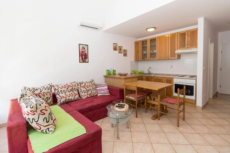 Apartman Crveni, Kuhinja