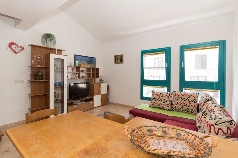 Apartman Crveni, Dnevni boravak