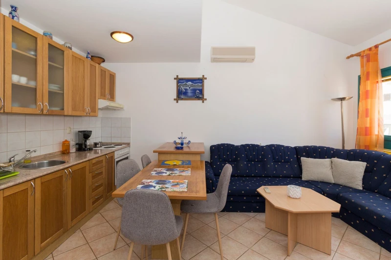 Apartman Plavi, Kuhinja