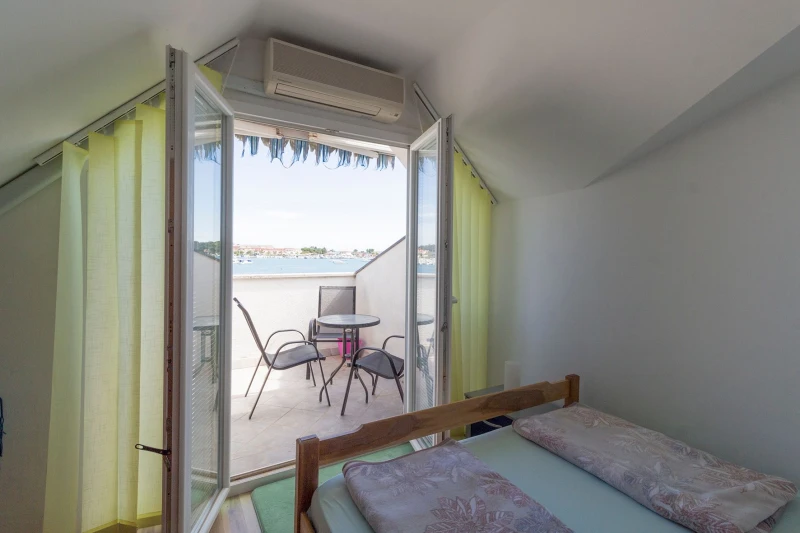 Apartman Plavi, Sobe
