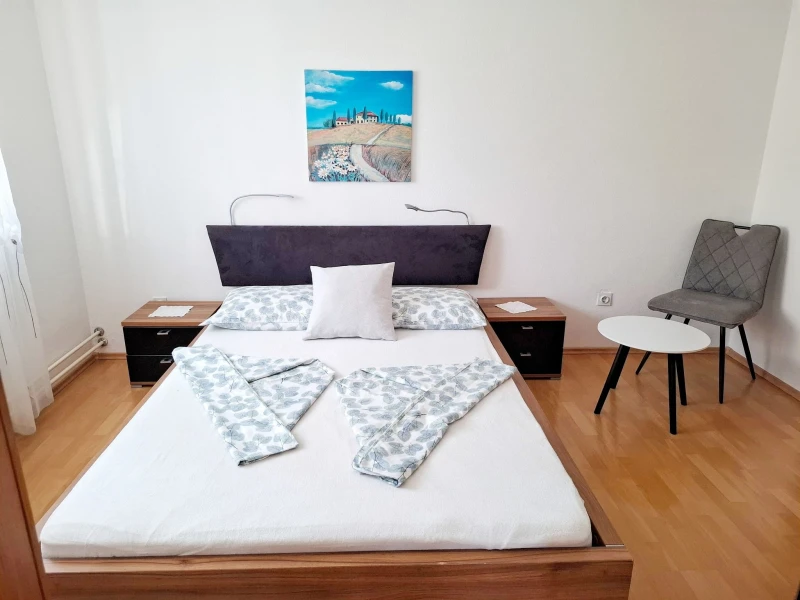 Obiteljski apartman sa velikom terasom, Sobe