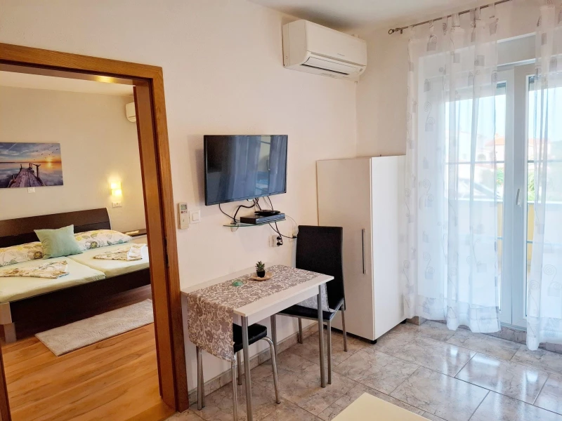 Apartman za 2-3 osobe sa velikom terasom, Dnevni boravak