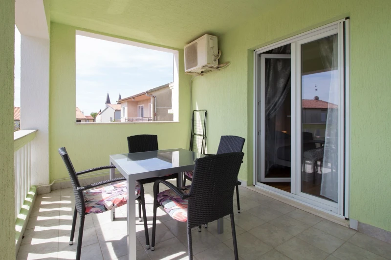 Appartamento al 1° piano Ovest, Balcone / terrazza