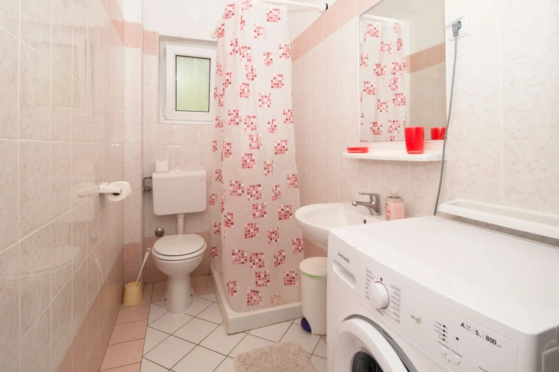 Apartman sa 2 spavaće sobe i 2 kupaonice, Kupaonica / wc