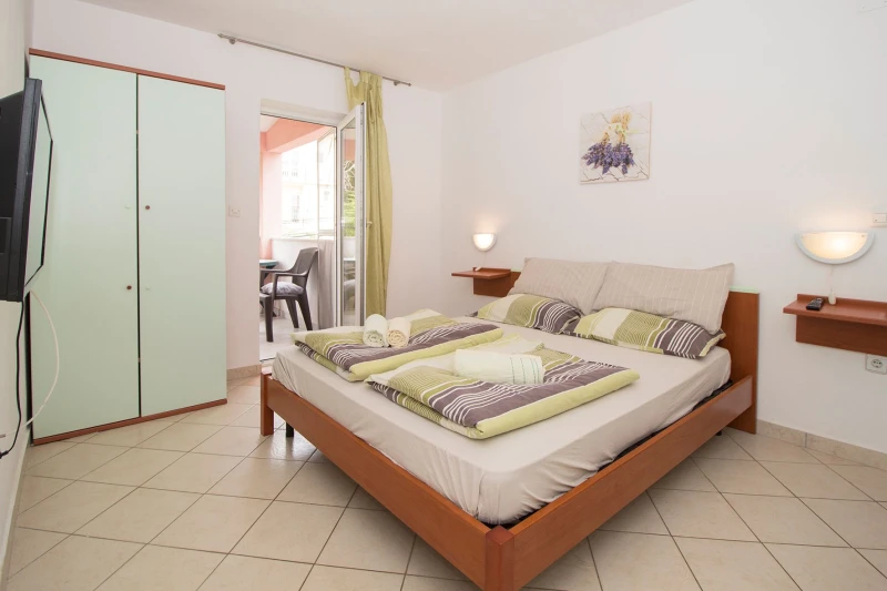 Apartman sa 2 spavaće sobe i 2 kupaonice, Sobe