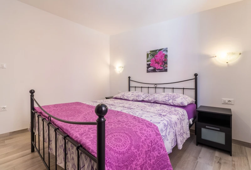 Appartamento con una camera da letto, Camere
