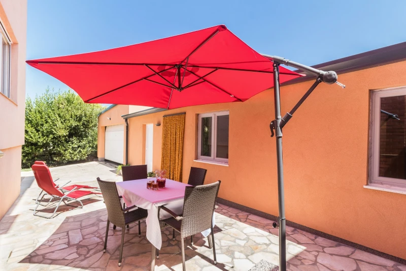 Apartman sa jednom spavaćom sobom, Apartmani Mary, Ližnjan