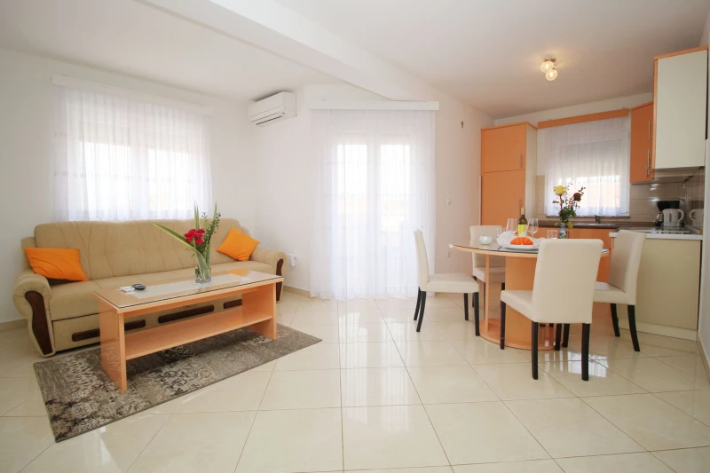 Apartman sa 1 spavaćom sobom na 2. katu