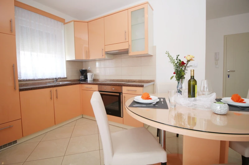 Apartman sa 1 spavaćom sobom na 2. katu, Kuhinja
