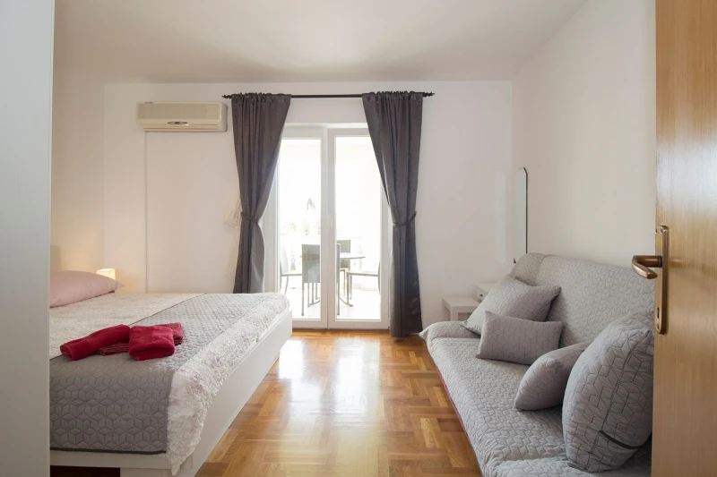 Apartman na 1. katu Istok