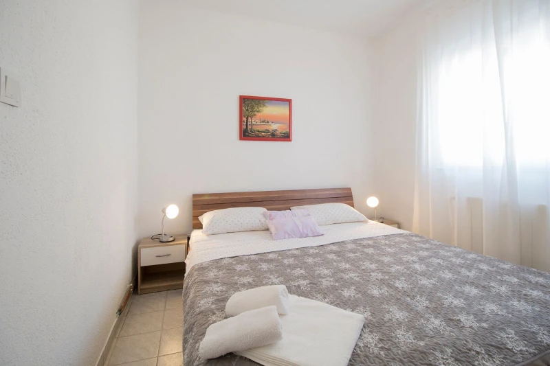 Appartamento al piano terra, Camere