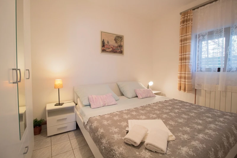 Apartman u prizemlju